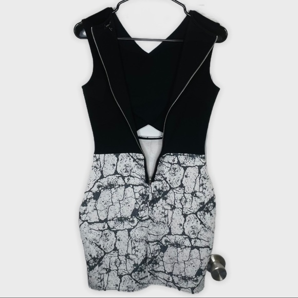 River Island Dress size UK 10/US 6 - Picture 4 of 15